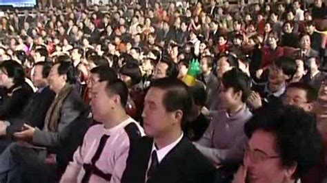 2000年晚会相声：牛群冯巩第一年分开的作品_腾讯视频