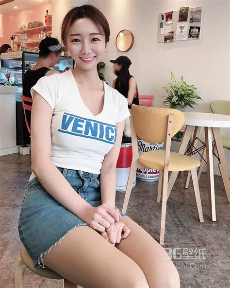 韩国超丰满性感美女<a href=http://www.buer123.com/zt/129.html target=_blank class=infotextkey>老师</a>???生活照写真图片集