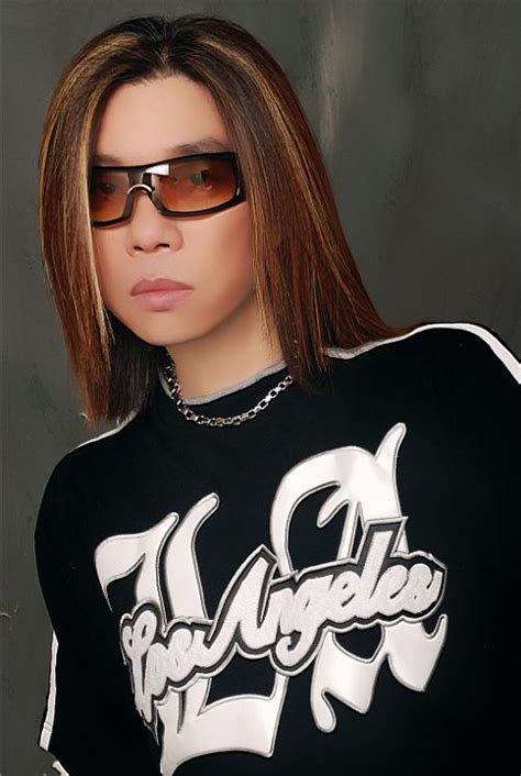 郭峰歌曲温柔女生头像