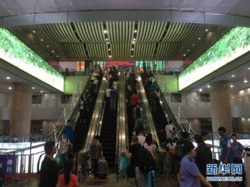 北京西站多次列车停运 多个城市发生内涝和山体滑坡|北京|西站-滚动读报-川北在线
