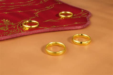 纯金戒指多少钱一克 2020黄金戒指最新价格 - 中国婚博会官网
