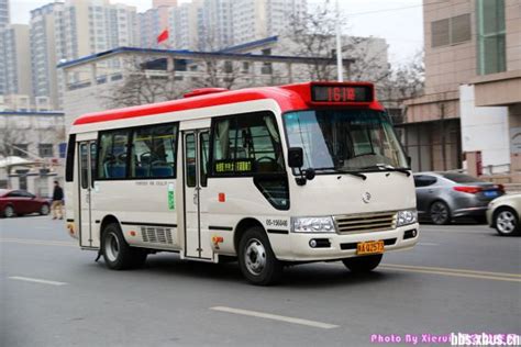 梧州市内公交车恢复正常运营，根据客流出行实际需求优化线路发班时间__财经头条