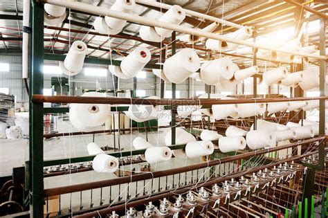纺织业一家纺织厂在旋转高清图片下载-正版图片502679695-摄图网
