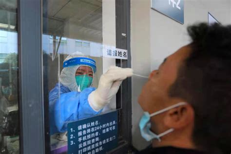 上海市个人核酸检测预约火爆 24小时内即可明确检测结果- 飞清网