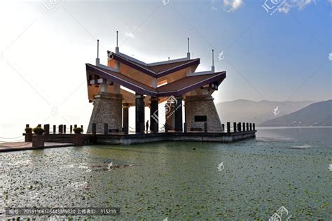 西昌邛海公园小渔村码头日出,水景区,旅游景点,摄影,汇图网www.huitu.com
