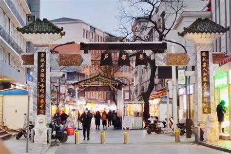 武汉最红的美食街，网上点赞100w之后…_凤凰网