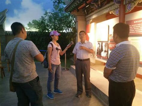 甘肃省广播电台深入哈达铺红军长征纪念馆采访拍摄--哈达铺红军长征纪念馆