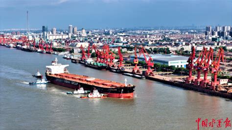 2023年张家港口岸国际航行船舶进出港艘次和外贸装卸货量同步增长5.5%-港口网