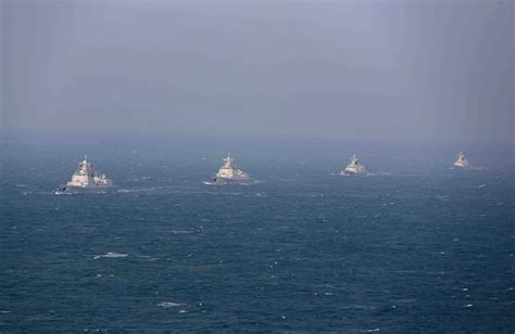 俄中伊海军在阿曼湾举行“安全纽带-2023”海上联合军事演习_新浪新闻
