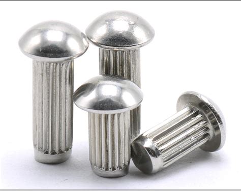 固定韧带铆钉图片