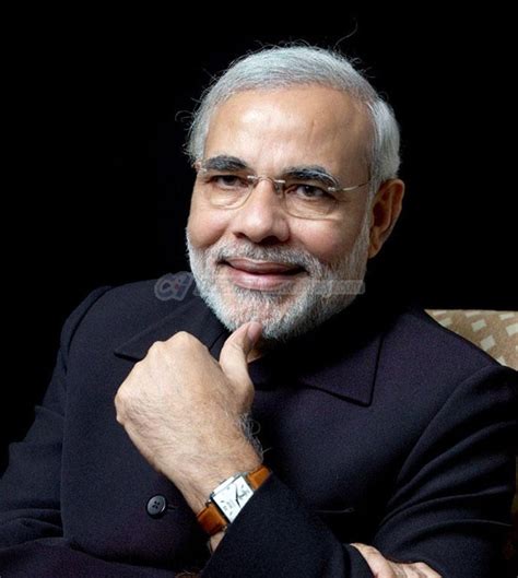 印度总理莫迪领导联盟大选获胜 比胜利手势庆祝_新浪图片