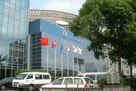 清华五道口金融学院入驻上海世界贸易大厦 - 公司动态 - 企业文化 - 城市发展