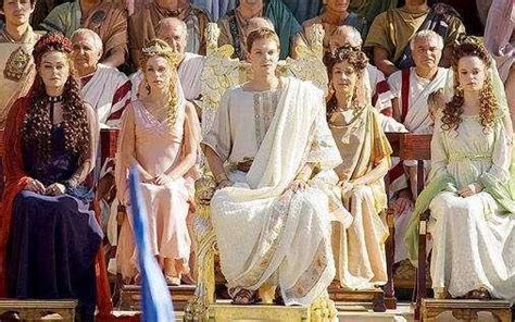罗马帝国艳情史（一）：他是你骚不过的恺撒大帝_克拉苏
