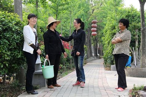 中国青年网报道会计学院拜访大学生村官活动-南京财经大学团委