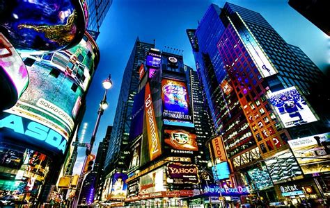 纽约时代广场大屏广告投放 - 口碑推广 - 中秘传媒
