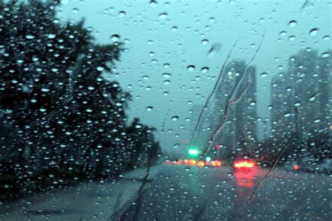 雷电大风+冰雹+暴雨将袭哈尔滨 明日4大主城区停电_凤凰网资讯_凤凰网