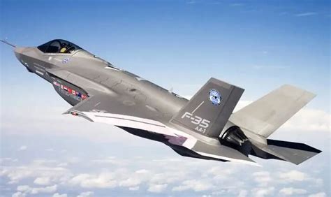F-35A隐形战斗机使用内部弹舱挂载、投掷最新B61-12航空核氢弹_凤凰网视频_凤凰网