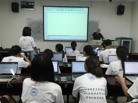 盘点广州十大数据分析师培训班人气排名一览-博为峰IT教育