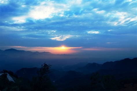 内蒙古锡林郭勒平顶山 - 中国国家地理最美观景拍摄点