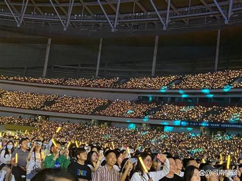 【图】bigbang香港演唱会结束 3万6千名粉丝狂热(2)_日韩星闻_明星-超级明星