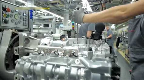 看钣手哥讲述奔驰642柴油发动机的组装全过程_腾讯视频