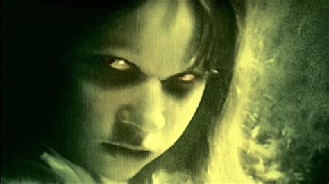 恐怖片《驱魔人》真实事件改编，小女孩玩通灵板被恶魔上身_腾讯视频