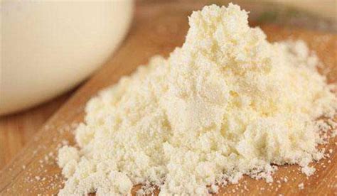 雀巢全脂奶粉作用与功效（全脂奶粉和脱脂奶粉的区别）_玉环网