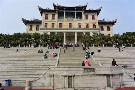 厦门大学上弦场图片