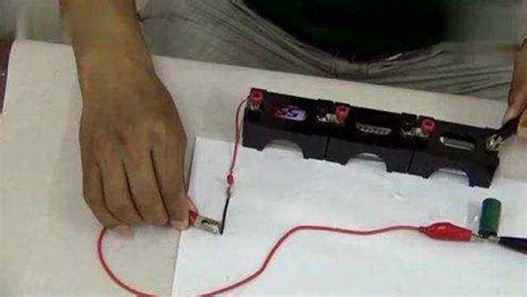 锂电池充放电原理，锂电池工作原理