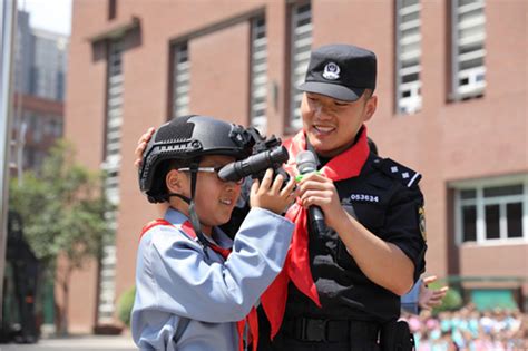 肖西亮兼任陕西西安市公安局督察长，高威任市公安局副局长