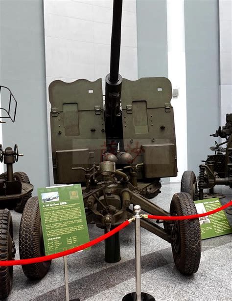 解放军第一款57毫米高炮是什么？花重金从苏联买来的C60型高射炮