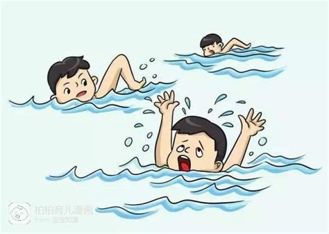 重庆涪陵一女孩湖边玩耍不慎落水 男子跳水营救女孩磕头感谢|营救|落水_新浪新闻