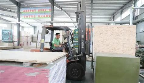 菏泽牡丹区开展木材加工产业链专题调研-中国木业网