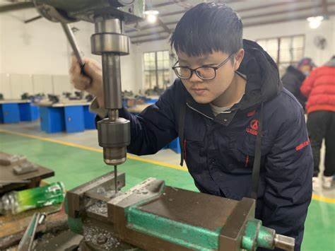 北京自动化设备装配钳工招聘信息