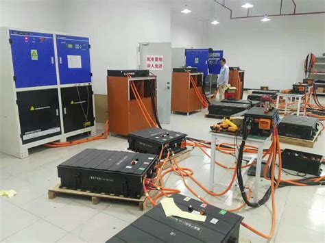 深圳新威 厂家电动汽车电池测试柜 CE-7000-500V200A 电池测试仪-阿里巴巴