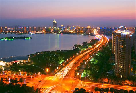 中国夜景最美的城市 它排第二 没有谁敢排第一
