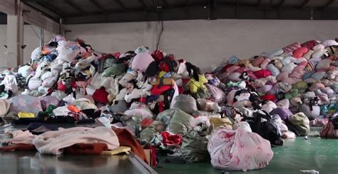 2021年旧衣服回收多少一吨，它产业链的背后是如何获利的 - 知乎