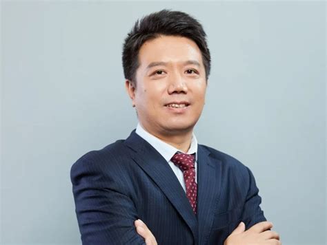 王磊-信息与通信工程学院