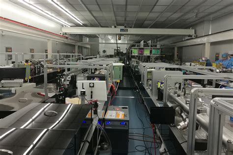上海超强超短激光实验装置研制工作取得重大突破——成功实现10拍瓦激光放大输出
