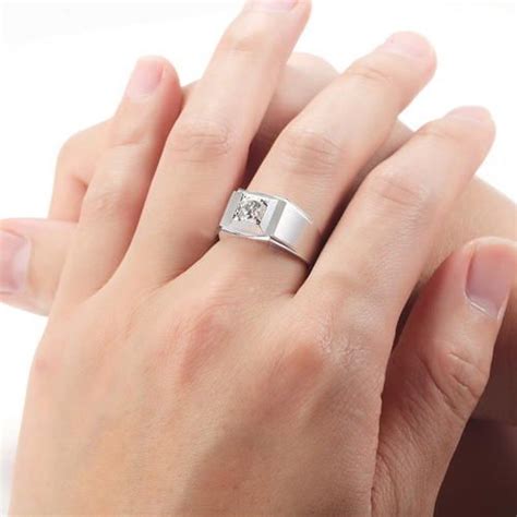 男生戒指的戴法有几种 有哪些戒指适合男生戴_客厅装修大全