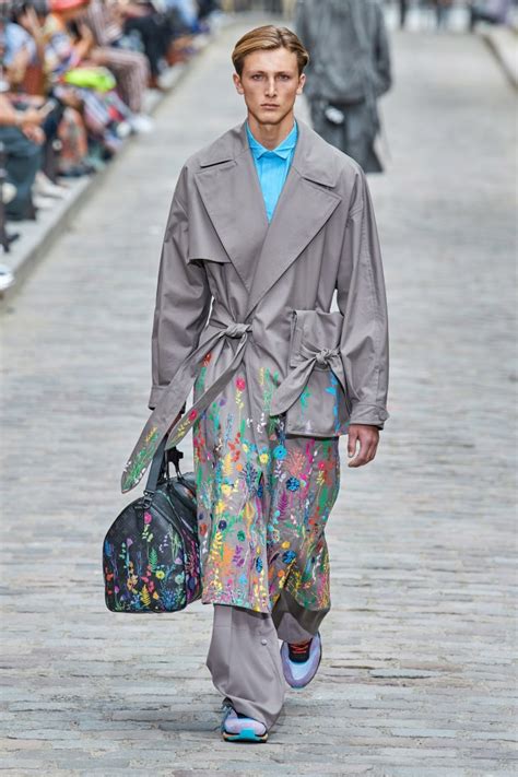 路易·威登 Louis Vuitton 2020春夏男装秀 - Paris Spring 2020 - 天天时装-口袋里的时尚指南