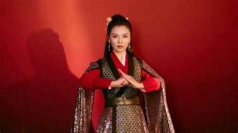 刘涛演的周娥皇与花蕊夫人哪个更美? 一个能作霓裳舞, 一个能入画