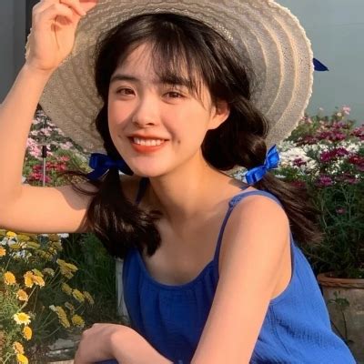头像女生夏天温柔图片