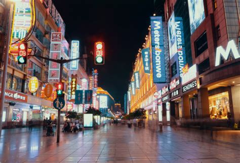 上海商铺多少钱一平方-全球商铺网