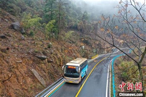 大山里的“百弯公交”：穿梭崎岖山路 便利村民出行-大河网