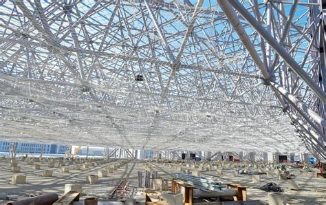 珠海机场新航站楼“湾区之翼”雏形初现，“碧波银贝”造型正式亮相|珠海机场|航站楼|屋面_新浪新闻