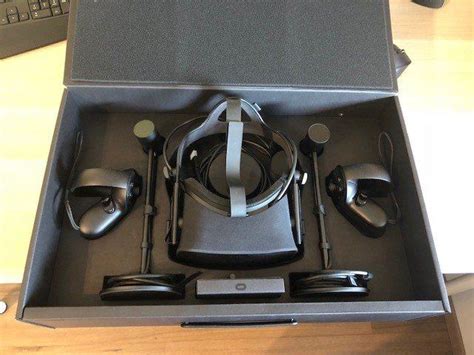 Oculus Rift + touch bundle VR