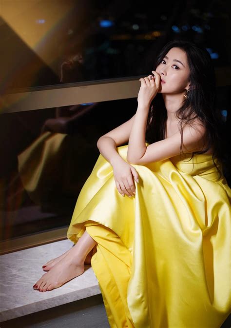 中国颜值前十名最漂亮女明星排名：古力娜扎排名第六，第一名你想不到 - 知乎