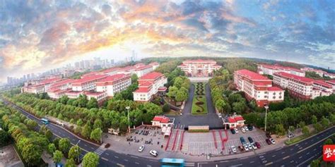 无锡商业职业技术学院获得多项省市级技能大赛荣誉 —江苏站—中国教育在线