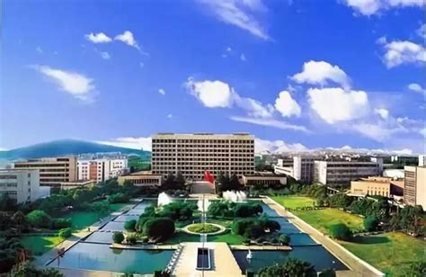 让历史告诉未来——中国石油大学（华东）建校65周年拾零_北京石油学院